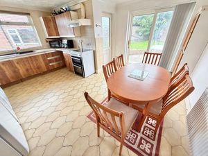 Rossmore Road West Overpool